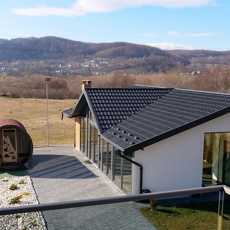 Casa Ambientt Hotell Curtea de Argeş Eksteriør bilde